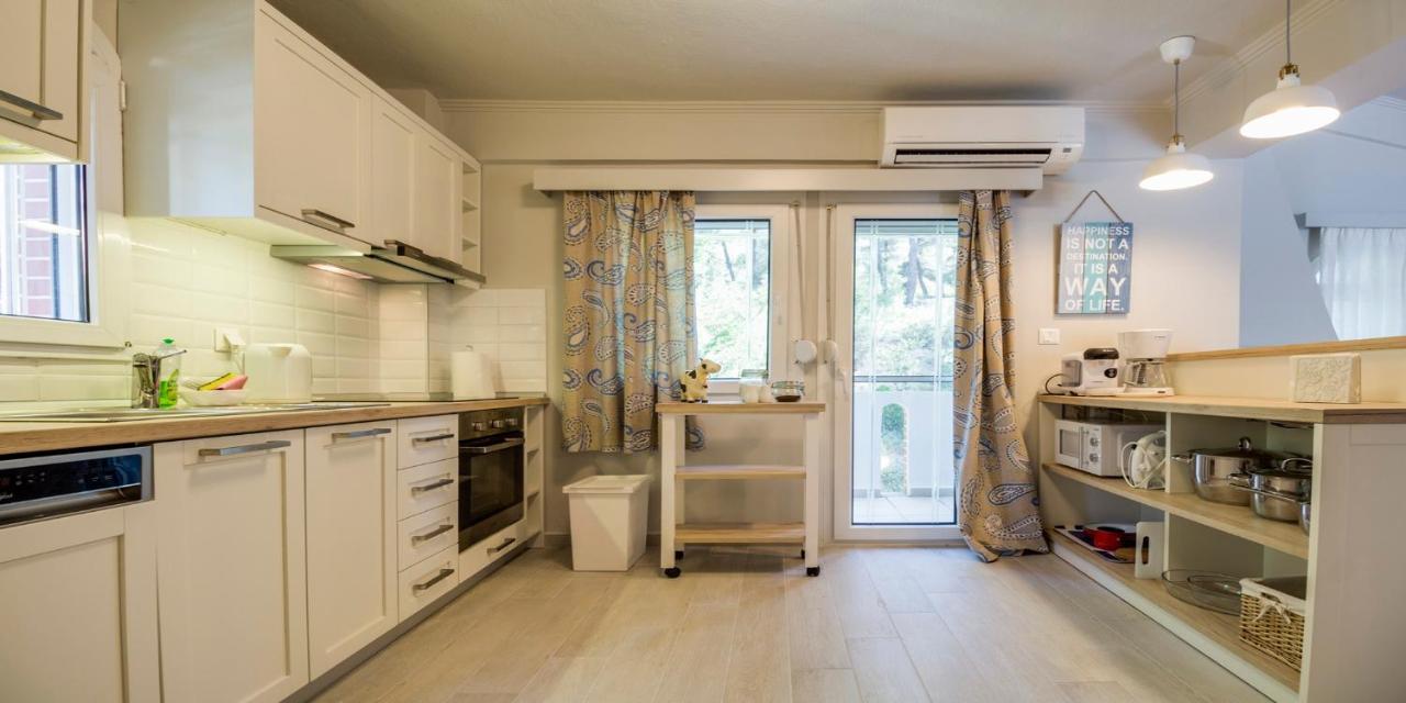 Ekatis Houses In Sani By Halkidiki Villas Exterior photo